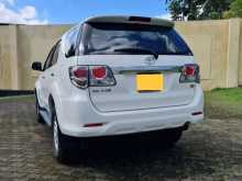 https://riyasewana.com/uploads/toyota-fortuner-2013-259274812874.jpg