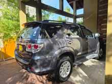 Toyota Fortuner 2013 SUV