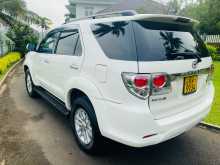 https://riyasewana.com/uploads/toyota-fortuner-2013-511370912352.jpg