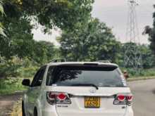 https://riyasewana.com/uploads/toyota-fortuner-2013-716414012042.jpg