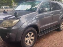 Toyota Fortuner 2007 SUV
