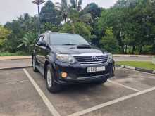 Toyota Fortuner 2014 SUV