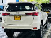 https://riyasewana.com/uploads/toyota-fortuner-2017-1016401212973.jpg