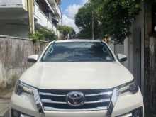 https://riyasewana.com/uploads/toyota-fortuner-2017-1416004012161.jpg