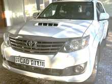 Toyota Fortuner 2015 SUV