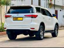 https://riyasewana.com/uploads/toyota-fortuner-2112483322843.jpg