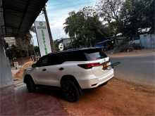 Toyota Fortuner 2017 SUV