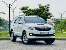 Toyota Fortuner 2013 SUV