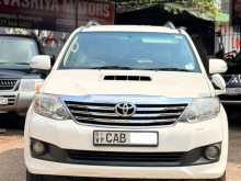 Toyota Fortuner 2013 SUV