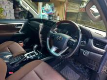 https://riyasewana.com/uploads/toyota-fortuner-251916026914.jpg