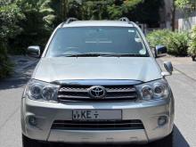 https://riyasewana.com/uploads/toyota-fortuner-2621530924113.jpg