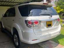 https://riyasewana.com/uploads/toyota-fortuner-2816390223.jpg