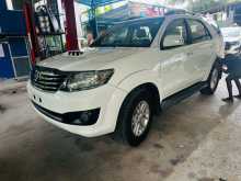 https://riyasewana.com/uploads/toyota-fortuner-282752891.jpg