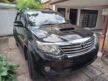 Toyota Fortuner 2013 SUV
