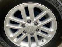 https://riyasewana.com/uploads/toyota-fortuner-308384222882.jpg