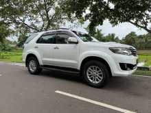 Toyota Fortuner 2013 SUV