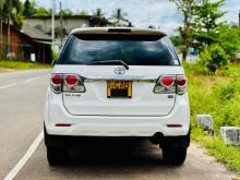 https://riyasewana.com/uploads/toyota-fortuner-3l-1119470024812.jpg