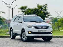 https://riyasewana.com/uploads/toyota-fortuner-412350322461.jpg