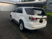 https://riyasewana.com/uploads/toyota-fortuner-421150422203.jpg