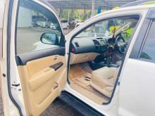 https://riyasewana.com/uploads/toyota-fortuner-421154624222.jpg