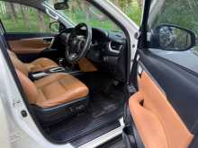 https://riyasewana.com/uploads/toyota-fortuner-591158606.jpg
