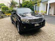 Toyota Fortuner 2013 SUV