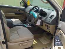 https://riyasewana.com/uploads/toyota-fortuner-616513822743.jpg