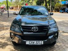 Toyota Fortuner 2017 SUV