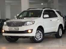 Toyota Fortuner 2014 SUV