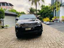 Toyota Fortuner 2013 SUV