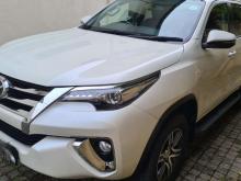 https://riyasewana.com/uploads/toyota-fortuner-cbb-7xxx-201700136822.jpg