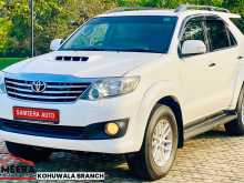 Toyota Fortuner 2013 SUV