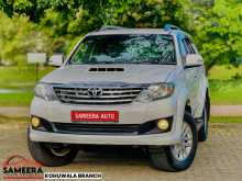Toyota Fortuner 2013 SUV