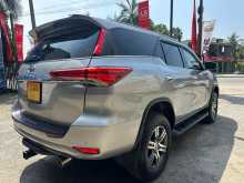 https://riyasewana.com/uploads/toyota-fortuner-new-2016-218364612463.jpg