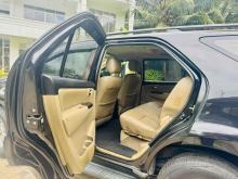 https://riyasewana.com/uploads/toyota-fortuner-v-723202524071.jpg