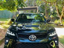 https://riyasewana.com/uploads/toyota-fortuner-v-723202624613.jpg