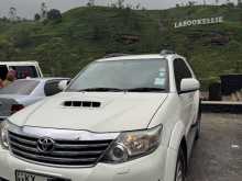 Toyota Foutuner 2013 SUV