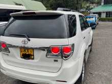 https://riyasewana.com/uploads/toyota-foutuner-2013-2719073512902.jpg