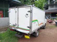 https://riyasewana.com/uploads/toyota-freezer-truck-2002-148350612233.jpg