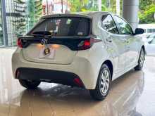 https://riyasewana.com/uploads/toyota-g-grade-2103104452.jpg