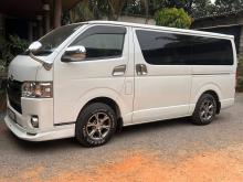 Toyota GDH 2019 Van
