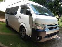 Toyota GDH 2025 Van
