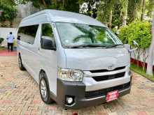 Toyota GDH 223 B 2025 Van
