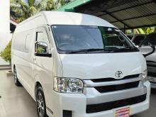 Toyota GDH 223B High Roof 2024 Van