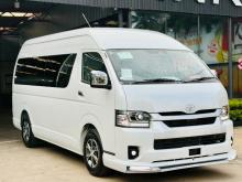 Toyota GDH 223B 2026 Van
