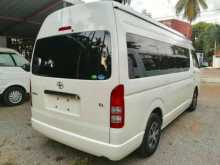 https://riyasewana.com/uploads/toyota-gdh-23-61003494292.jpg