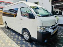 https://riyasewana.com/uploads/toyota-gdh-gl-718145024162.jpg