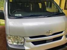 Toyota GDH 223B KDH 2022 Van