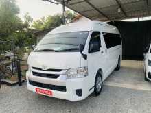 Toyota GDH223 2024 Van