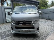 Toyota GL 2007 Van